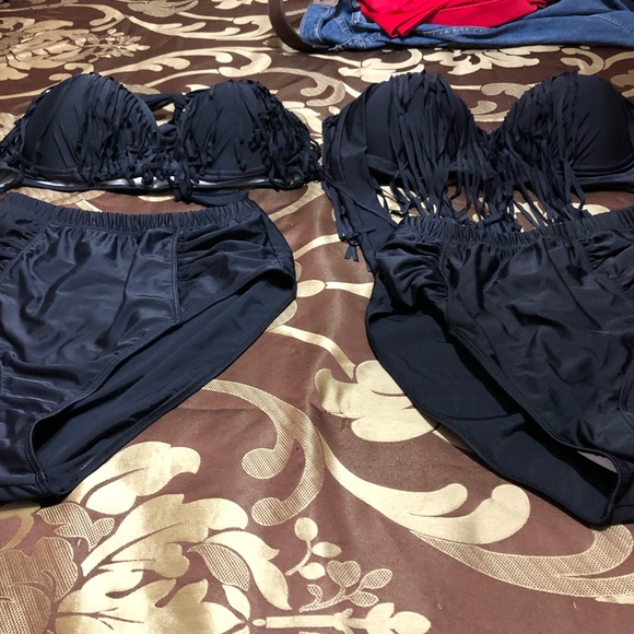 Bathing suit - Picture 4 of 5